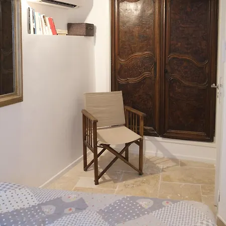 Maison La Tropezienne ... New • Fabulous 5* Luxe & Terrasse • 6p. Old Town Holiday home