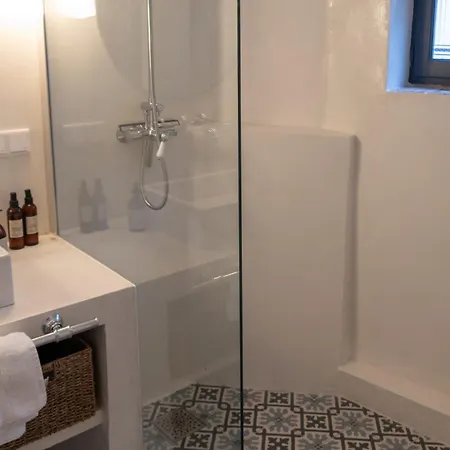 Maison La Tropezienne ... New • Fabulous 5* Luxe & Terrasse • 6p. Old Town Holiday home *